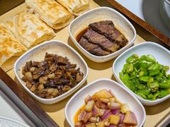 -乔阿马·江南味·驴肉香(龙湖华泾天街店)