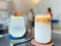 椰汁奶咖-A30 BISTRO