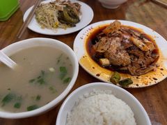 -温记府廟豆汤饭·始于1955年(海椒店)