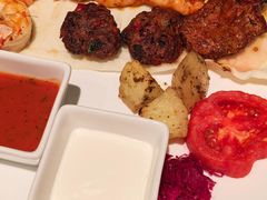-Efes Turkish & Mediterranean Cuisine 艾菲斯餐厅(陆家嘴店)