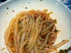 -川流不息·地道川菜·小龙虾(新松江路店)
