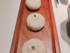 -滩外滩·本帮江浙菜(新天地店)