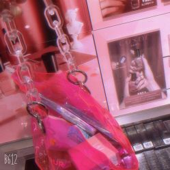 -WOW COLOUR