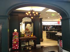 门面-高第街56号港式餐厅·精选(世茂广场宽厚里大明湖店)