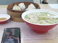小馄饨-珊珊小笼馆(仙霞路店)