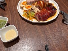 -港丽餐厅(正大店)