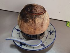 原只椰子炖走地鸡-達揚原味燉品(文明路店)