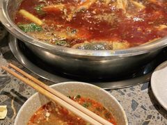 -肖肖酸萝卜鱼火锅(总店)