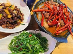 -隔壁老王·家常云南菜(花巷店)