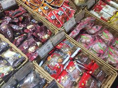 零售区-来伊份(登云路店)