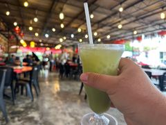 -大树下海鲜饭店
