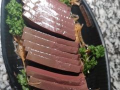 -老牌坊云南鱼豆花火锅(哈西万达店)
