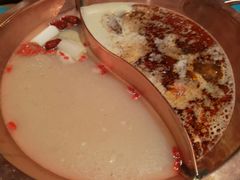 -房子红了鱼豆花重庆老火锅(广厦学院店)