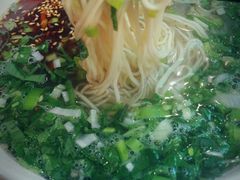 -陇上全荟兰州传统牛肉面(延吉路店)