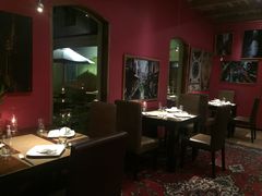 -Sala Thai Restaurant