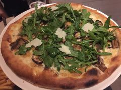-WOLFGANG PUCK KITCHEN & BAR(迪士尼小镇店)