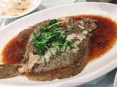 -泓历皇朝酒店(东亭店)
