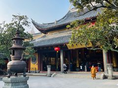 -龙华寺