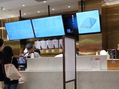 -奈雪的茶(湖滨银泰in77C区PRO店)