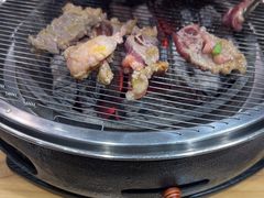 -青瓦餐厅·生鱼片·韩园烤肉(西塔店)