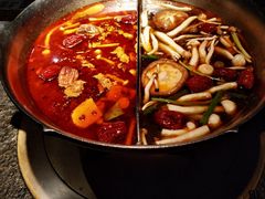 -湊湊火锅·茶憩(新中关购物中心店)