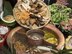 -滇釜火锅·能喝汤的火锅(车公庄店)