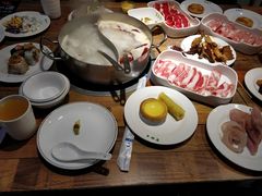 -蒙肥羊·酸汤潮牛·鲜牛肉火锅烤肉自助(岗顶店)