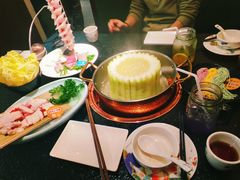 -得意咚瓜·顺德鱼生·冬瓜火锅(深圳首店)