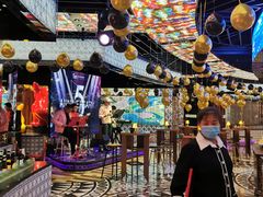 -K+全国连锁KTV(绿地缤纷天地店)