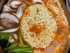 部队火锅-恩你小木屋米酒店(安盛店)