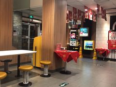 -麦当劳(沙河店)