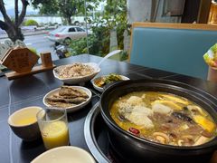 -野菌皇海景野生菌火锅(滨海大道店)