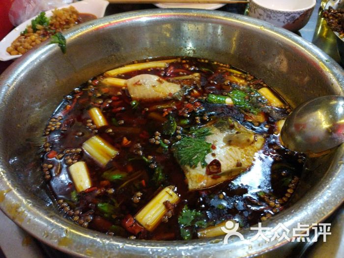 曾老幺鱼庄(洞子邮亭鲫鱼)-图片-重庆美食-大众点评网