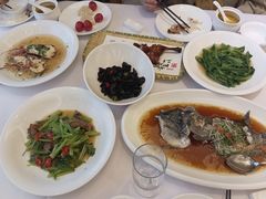 -骏莱海鲜鱼港(五角场店)