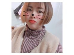 -镁连社·美联社