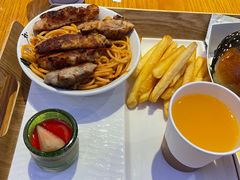 -美食小镇·观赏珍稀鸟类·长隆熊猫酒店