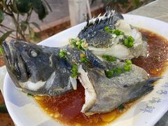 石斑鱼清蒸-四川小胡子海鲜(丁村万人海鲜广场店)