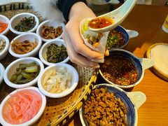 -包整·丝娃娃(一览甲秀楼风景店)