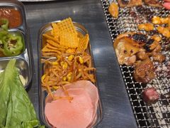-马路牙子烧烤音乐酒馆(望京店)