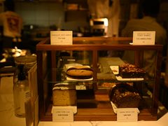 面包甜点陈列柜-Egg•Allday Brunch(襄阳北路店)