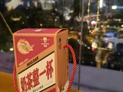 -包整·丝娃娃(一览甲秀楼风景店)