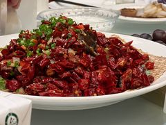 辣子鸡丁-弘雅饭店