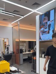 -苑苑发型设计