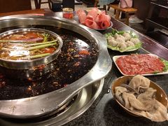 -邓莽子老火锅(中兴路总店)