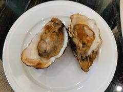 蒜蓉烤生蚝-东方红海鲜百汇(国际大厦店)