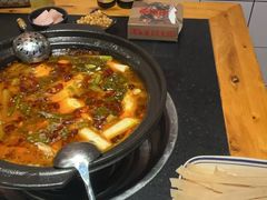 -小饕荟雅安贡椒鱼鲜馆(广福桥店)