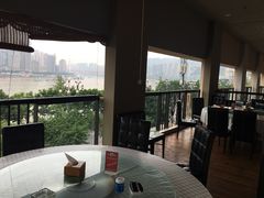 景观位-易老头三样菜(南滨路总店)
