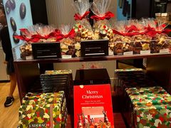 -Laderach 莱德拉(上海环贸iapm店)