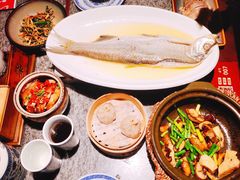 天王烤鸭包-南京大牌档(青岛万象城店)