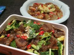 -马路边上·小海鲜烧烤(八一路店)